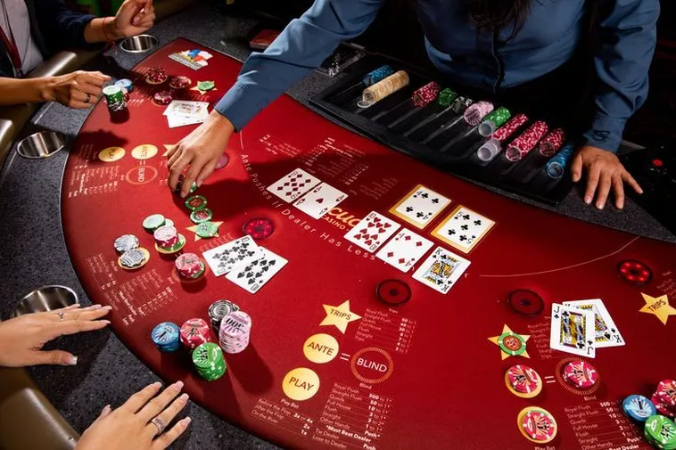 Khám Phá Xì Tố Tại F8Bet Chiến Thắng Dễ Dàng 1 Khám Phá Xì Tố Tại F8Bet Chiến Thắng Dễ Dàng